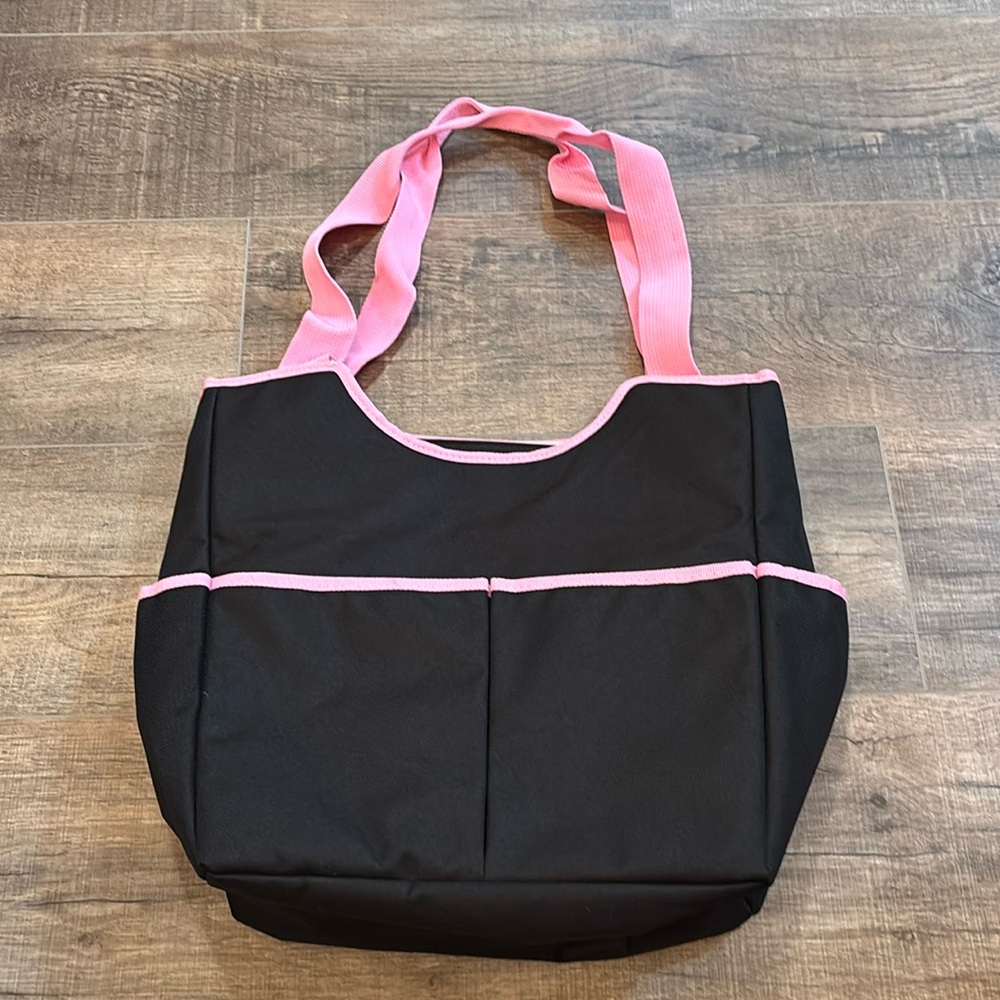New Pink‎ and Black Diaper Bag with Zipper Closure